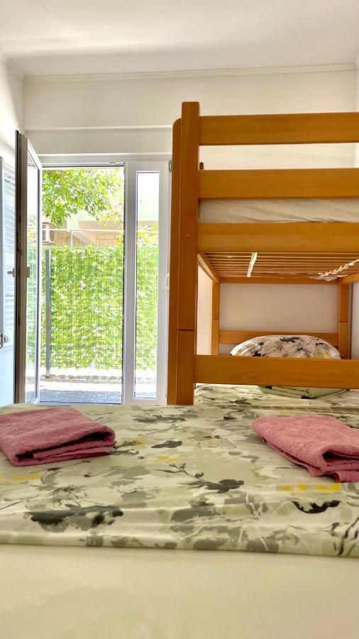 Apartments Neven โอมิช ภายนอก รูปภาพ
